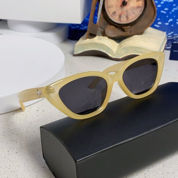 Gentle Moster sunglasses main image 4